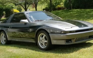 Toyota-supra-1988-grey