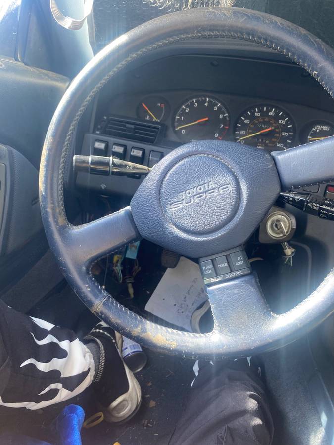 Toyota-supra-1988-white-13