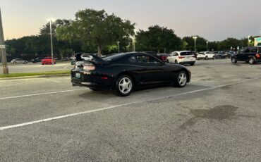 Toyota-supra-1995-black-1