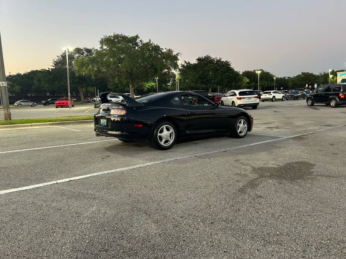 Toyota-supra-1995-black-1
