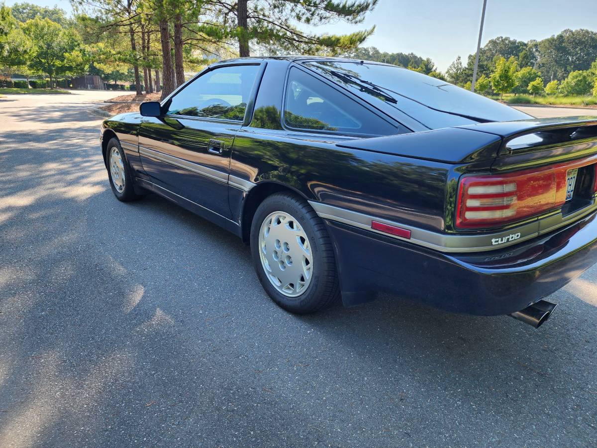 Toyota-supra-with-sport-roof-1989-black-3