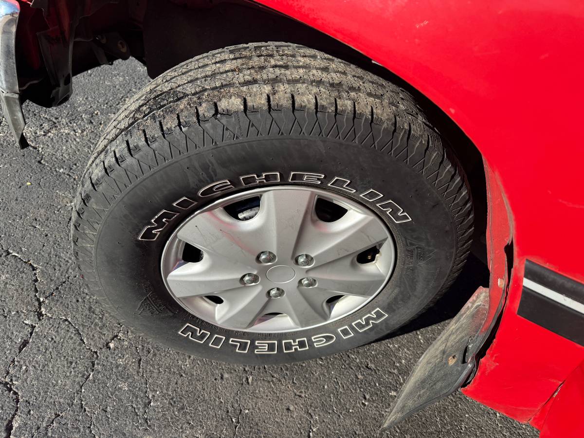Toyota-t100-1992-red-2