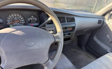 Toyota-t100-1992-red-5