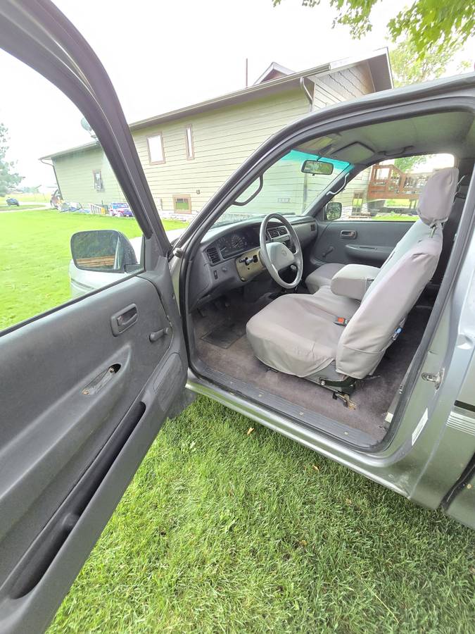 Toyota-t100-4x4-1993-grey-1