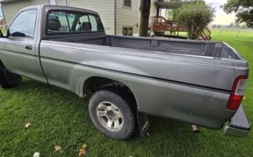 Toyota-t100-4x4-1993-grey-10