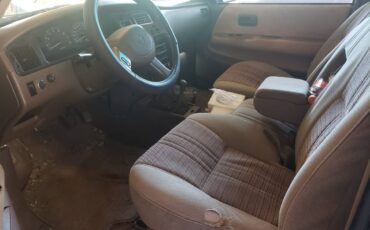 Toyota-t100-sr5-1993-custom-1
