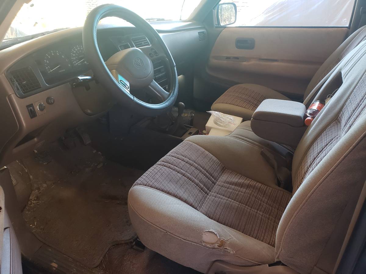 Toyota-t100-sr5-1993-custom-1
