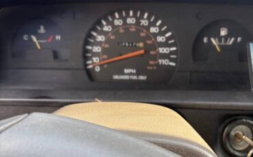 Toyota-tacoma-1991-black-10