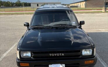 Toyota-tacoma-1991-black-4
