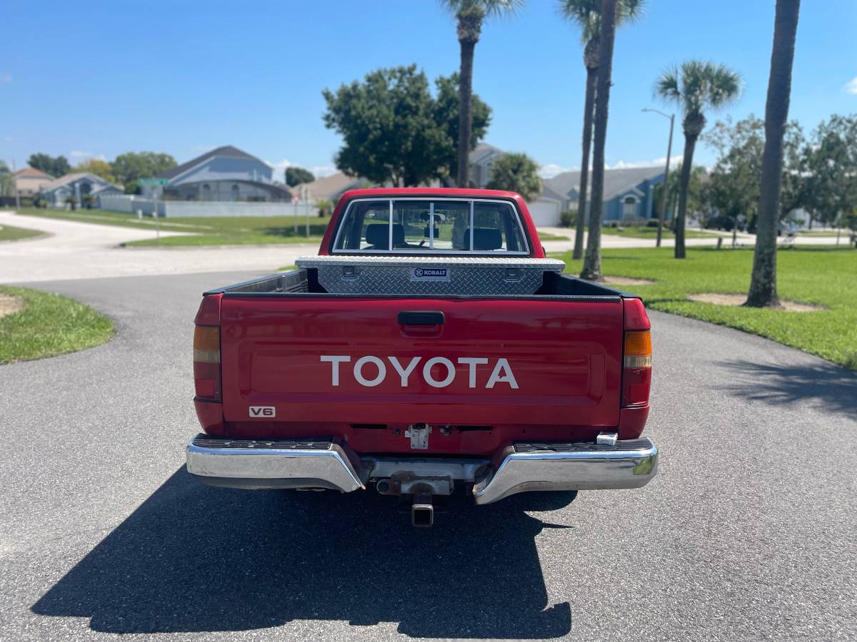 Toyota-tacoma-1992-red-1