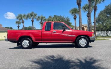 Toyota-tacoma-1992-red-11