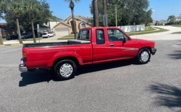 Toyota-tacoma-1992-red-12
