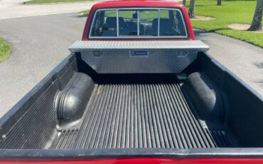 Toyota-tacoma-1992-red-17