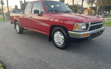 Toyota-tacoma-1992-red-22