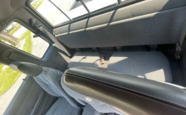 Toyota-tacoma-1992-red-7