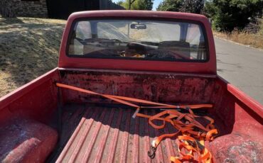 Toyota-tacoma-1993-red-13