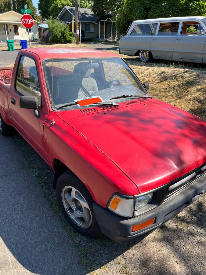 Toyota-tacoma-1993-red