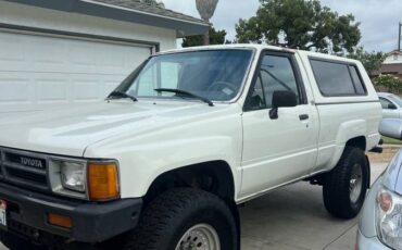 Toyota-tacoma-4wd-1987