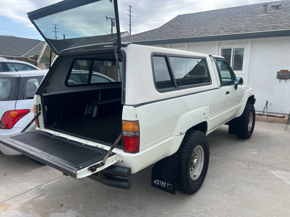 Toyota-tacoma-4wd-1987-8