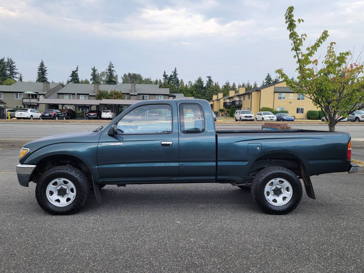 Toyota-tacoma-xtracab-1995-green-11