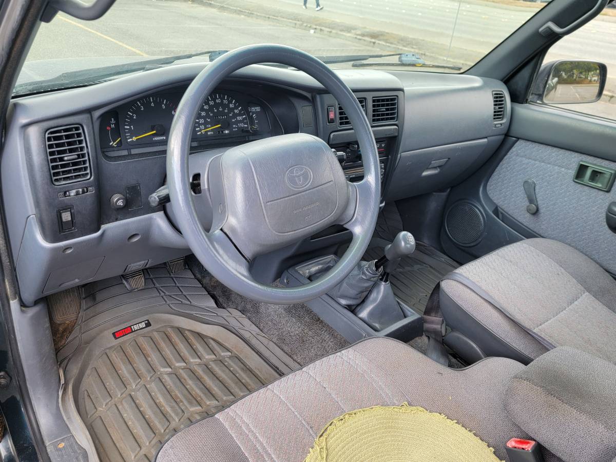 Toyota-tacoma-xtracab-1995-green-13