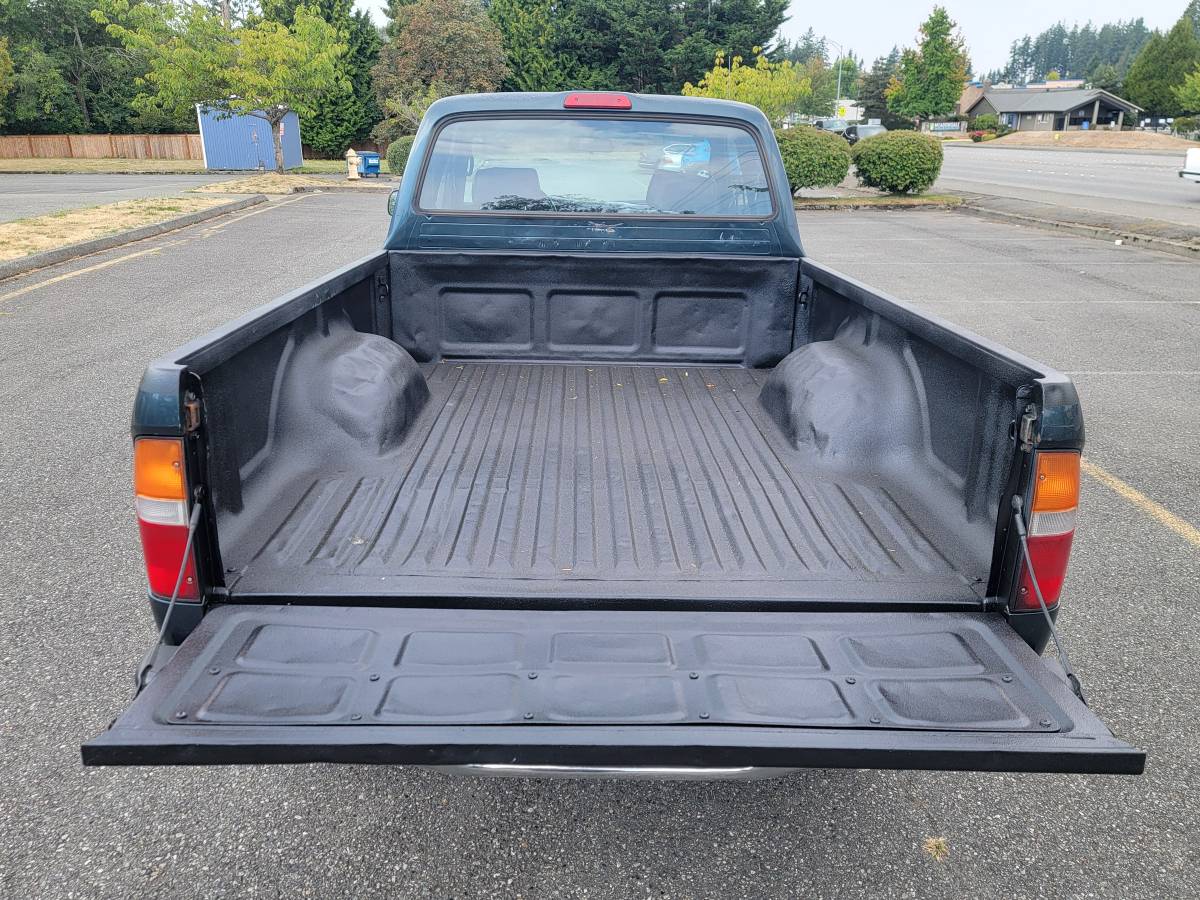 Toyota-tacoma-xtracab-1995-green-14