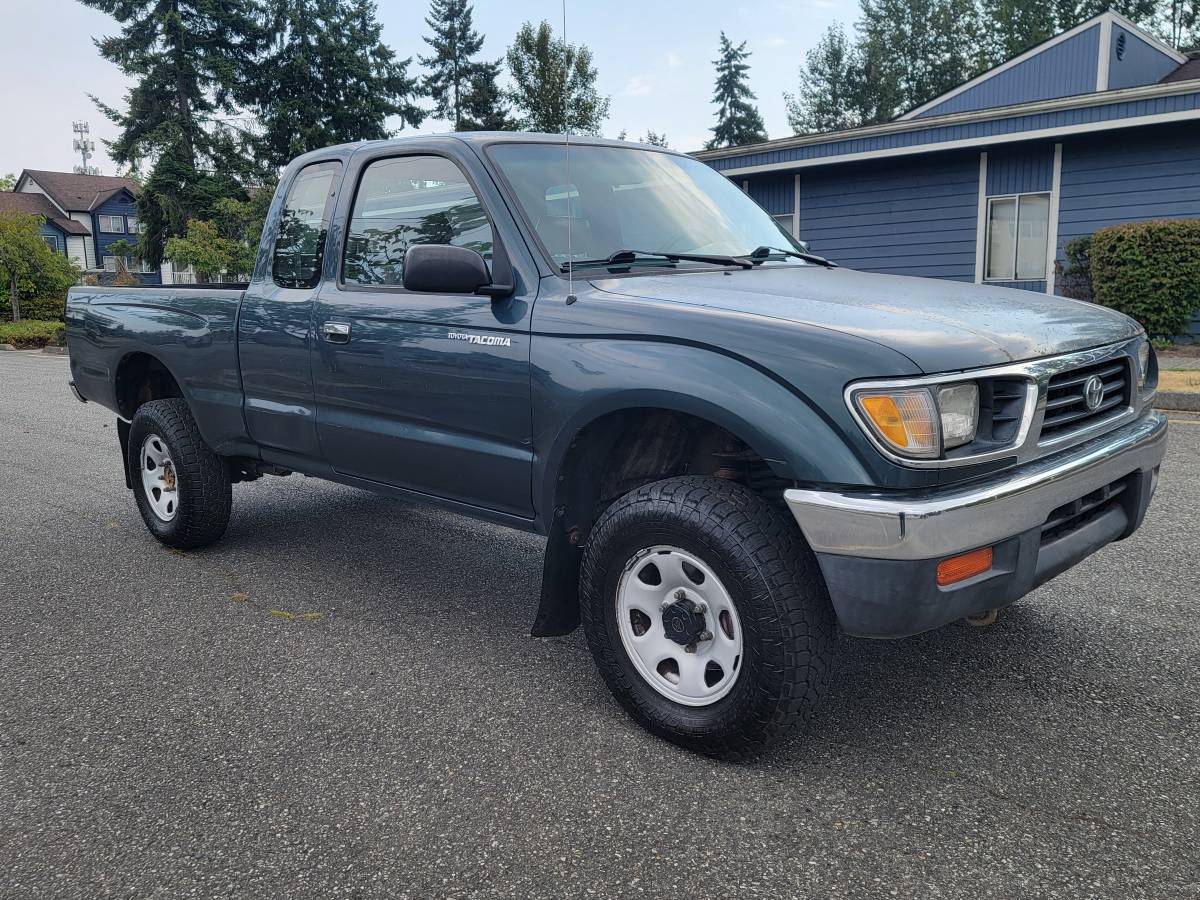 Toyota-tacoma-xtracab-1995-green-4
