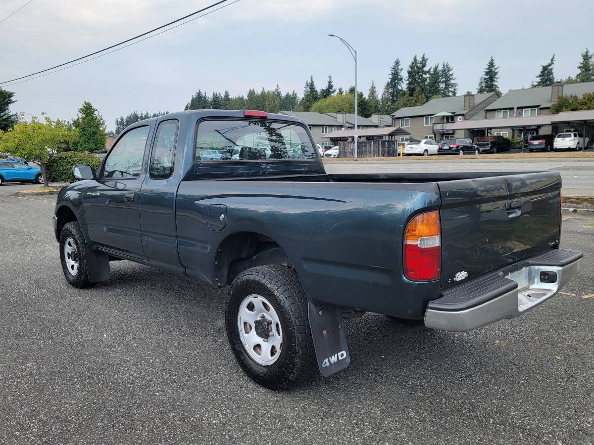 Toyota-tacoma-xtracab-1995-green-7