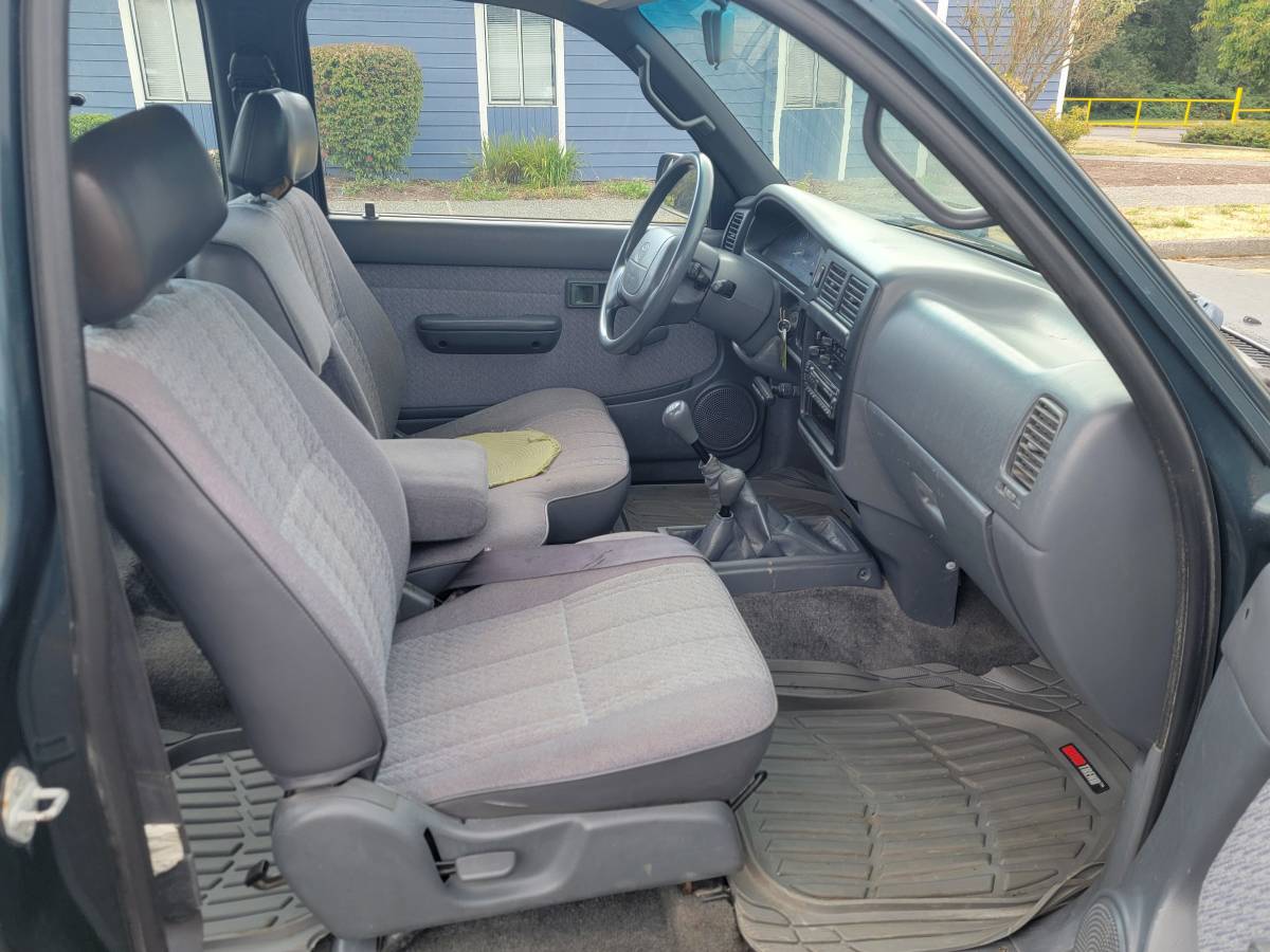 Toyota-tacoma-xtracab-1995-green-9