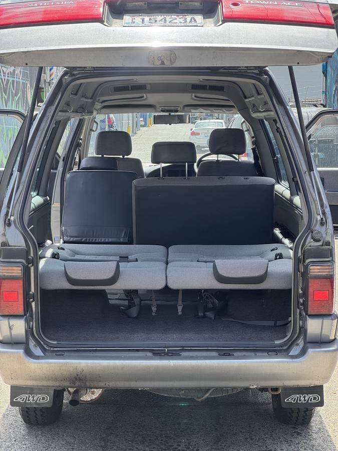 Toyota-townace-diesel-1991-4