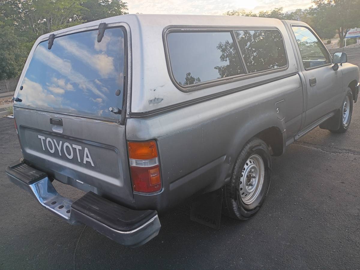 Toyota-truck-1993-4