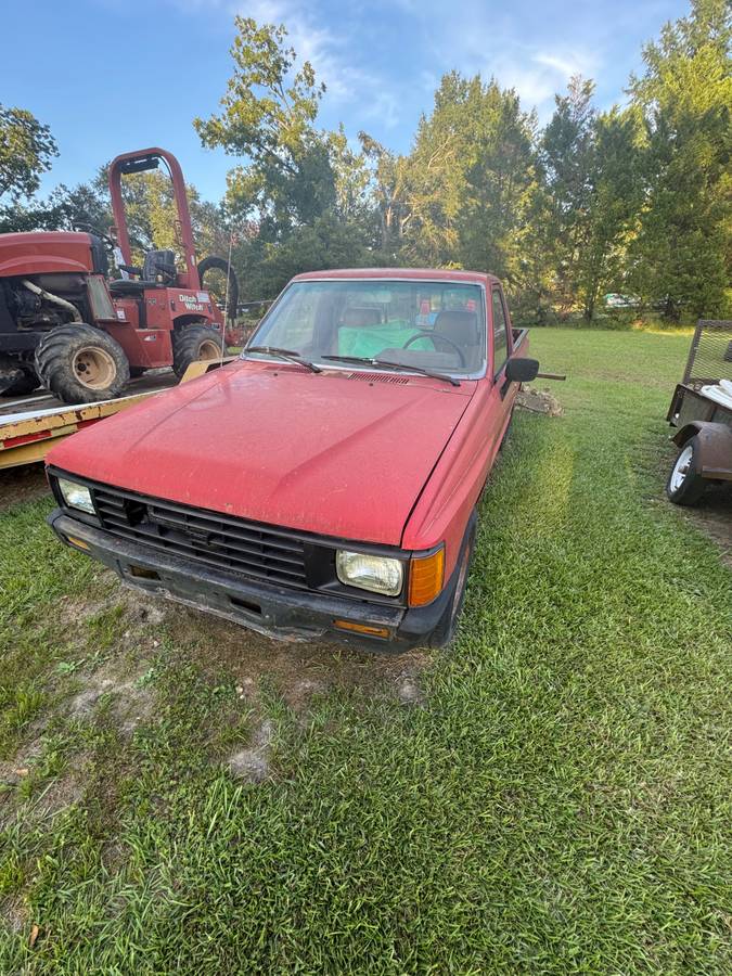 Toyota1991-nissan-1986-red