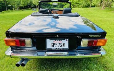 Tr6-1970-black-3
