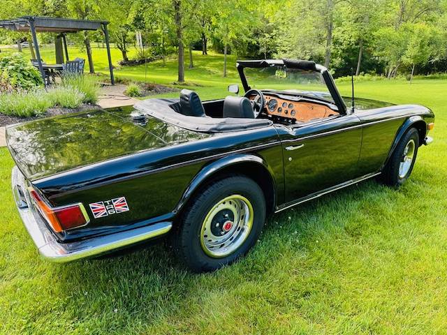 Tr6-1970-black-6