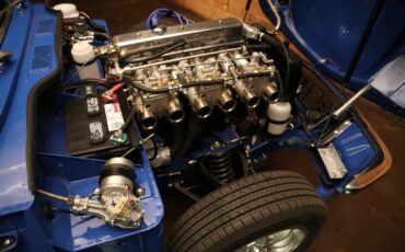 Triumph-GT6-1973-Coupe-25