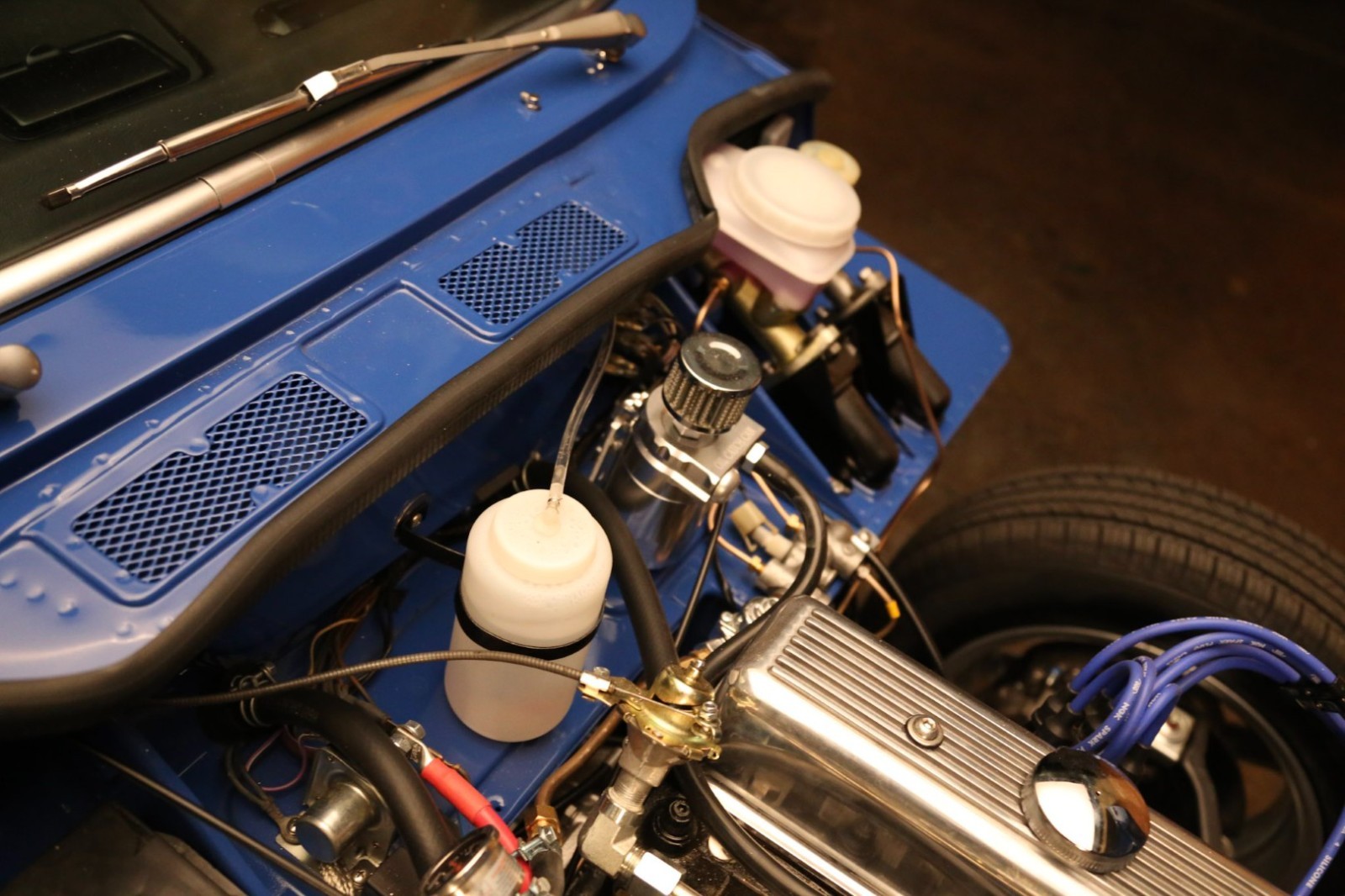 Triumph-GT6-1973-Coupe-29