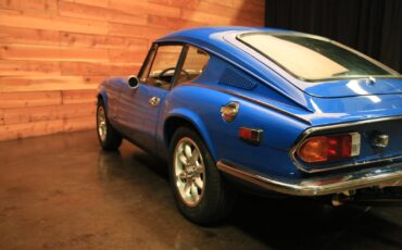 Triumph-GT6-1973-Coupe-7