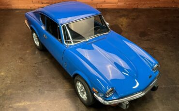 Triumph-GT6-1973-Coupe-9