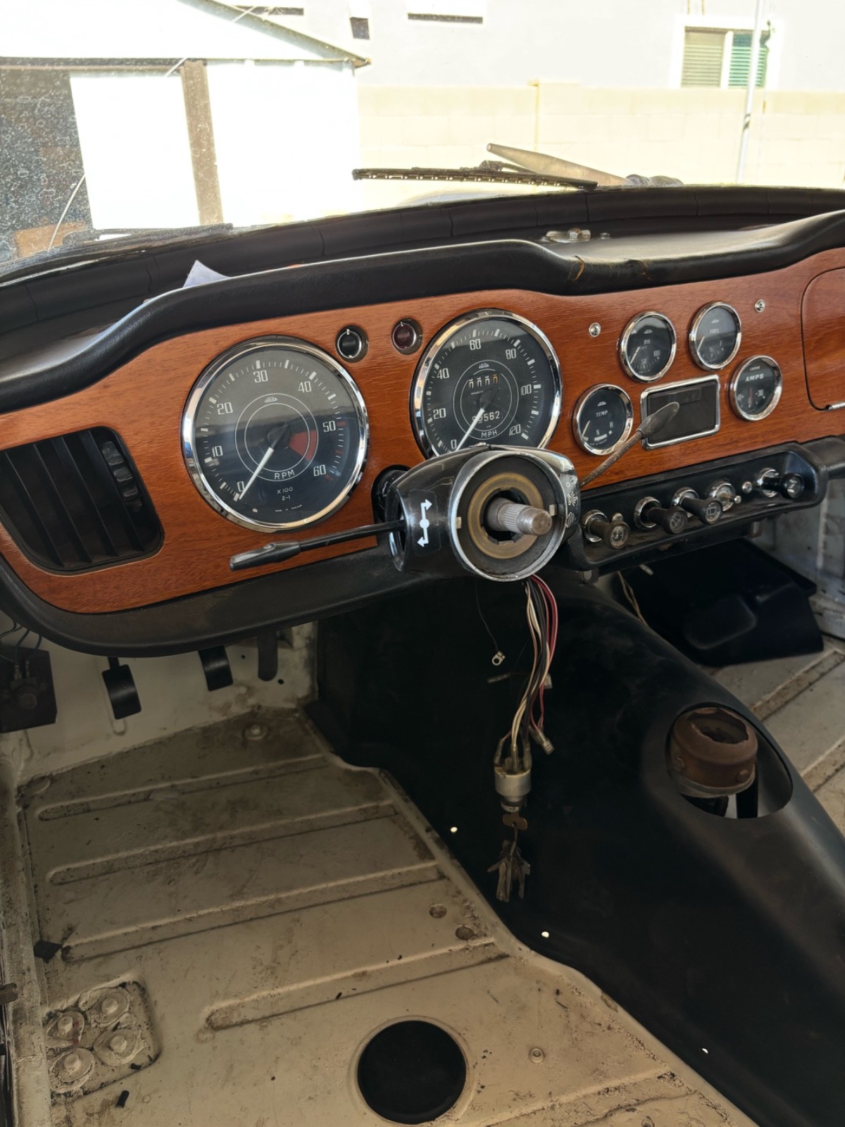 Triumph-Other-1967-Convertible-8