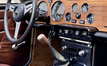 Triumph-Other-1974-Convertible-23