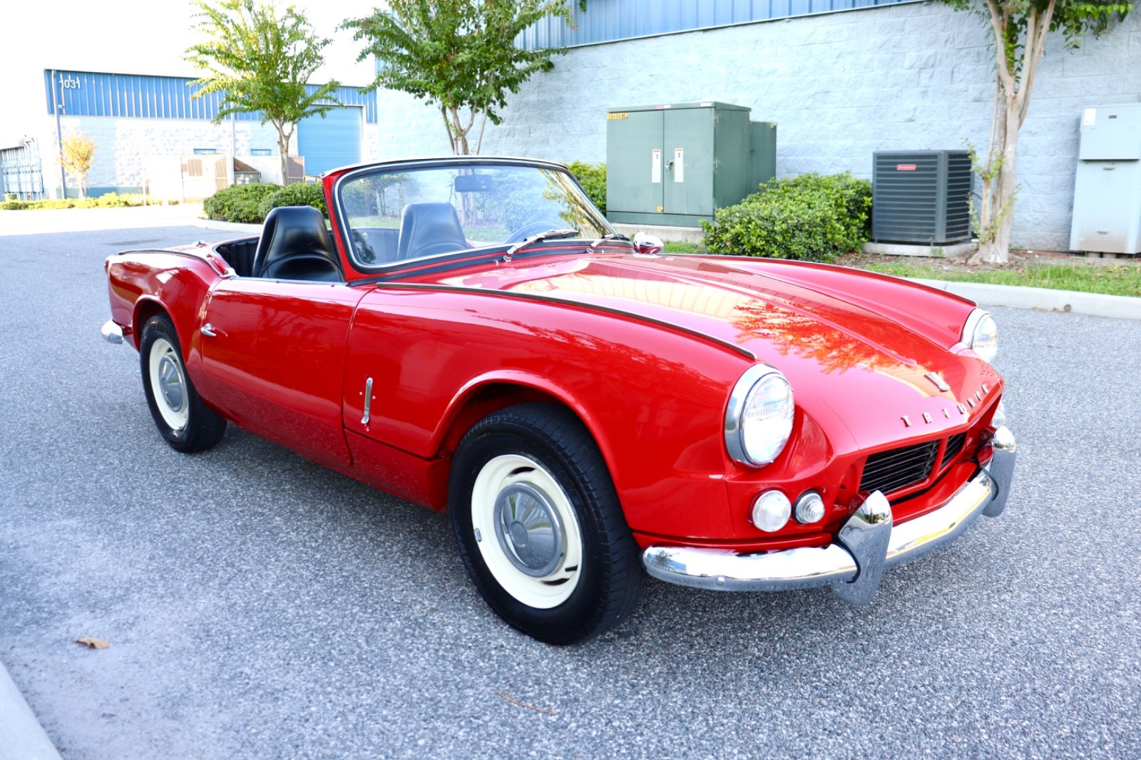 Triumph-Spitfire-1966-Convertible-27