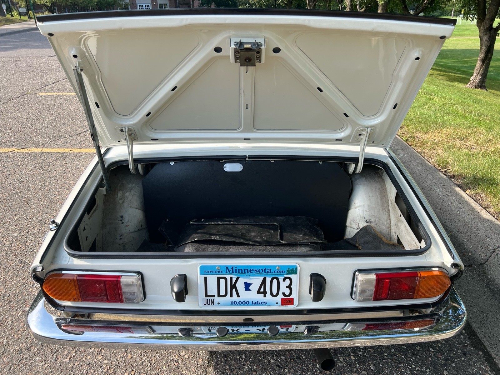 Triumph-Spitfire-1980-16