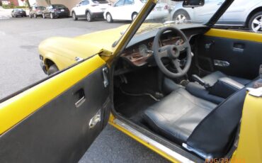 Triumph-Spitfire-1980-Convertible-14
