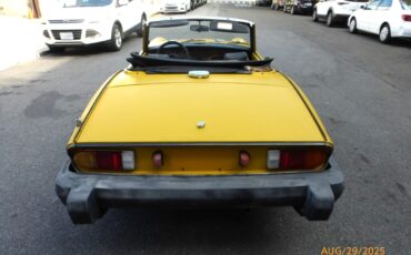 Triumph-Spitfire-1980-Convertible-3