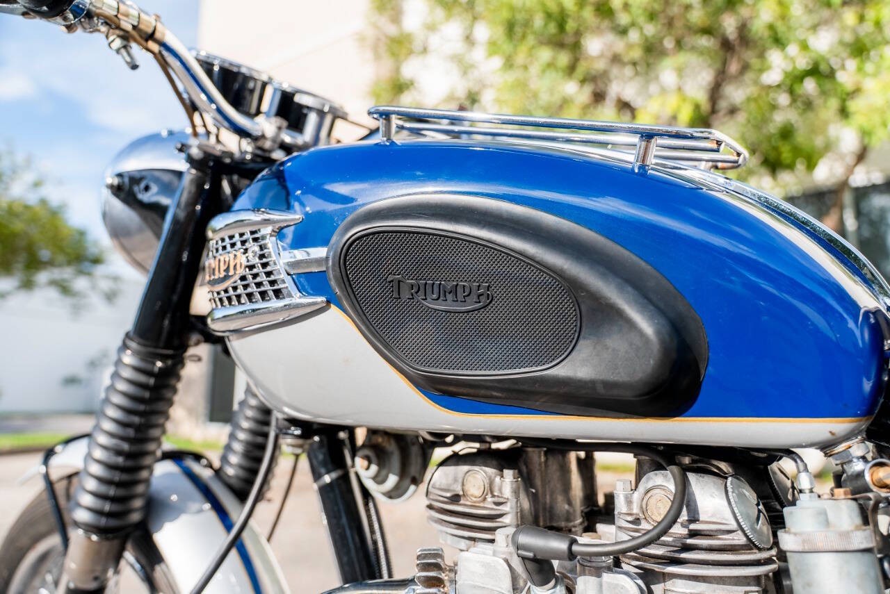 Triumph-T120R-1965-Motorcycles-Scooters-25