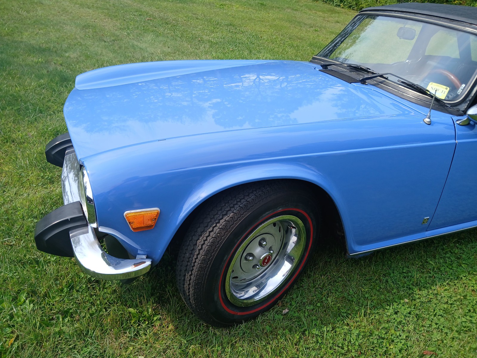 Triumph-TR-6-1973-Convertible-1