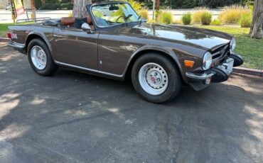 Triumph-TR-6-1973-Convertible-1