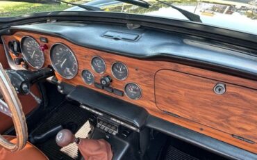 Triumph-TR-6-1973-Convertible-13