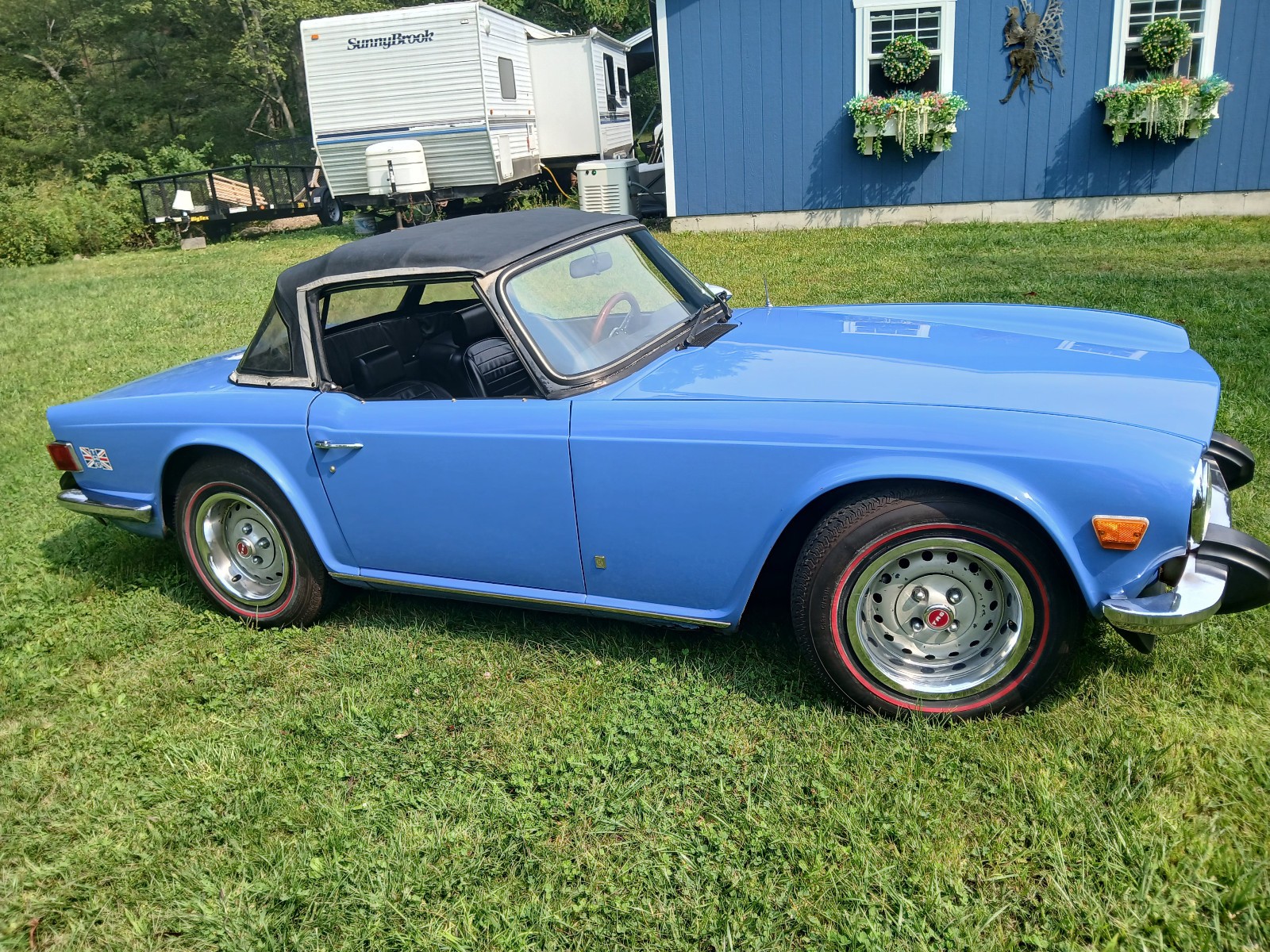 Triumph-TR-6-1973-Convertible-3