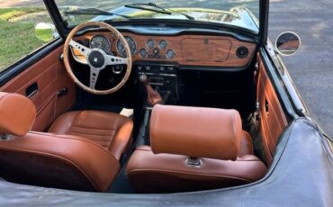 Triumph-TR-6-1973-Convertible-3
